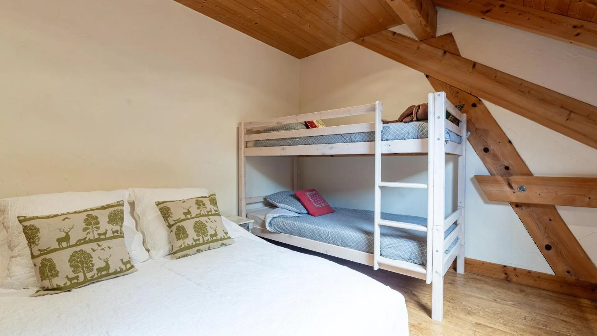 Locdecharme Apartment Les Clefs 0*,  France