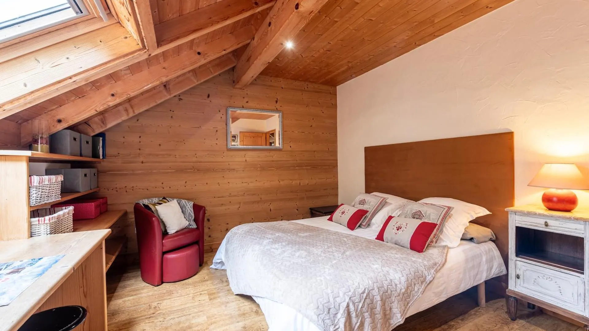 Locdecharme Apartment Les Clefs